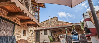 Vacation Home "Jumaca" with Mountain View, Private Terrace & Wi-Fi