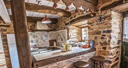 Vacation Home "Jumaca" with Mountain View, Private Terrace & Wi-Fi