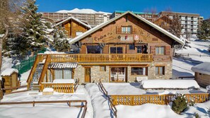 Exterior - Apartment 'Duplex - Chalet - 15 Personnes' with Mountain View, Private Terrace and Wi-Fi (Fontcouverte-la-Toussuire)