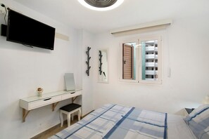 2 Schlafzimmer, Bügeleisen/Bügelbrett, kostenloses WLAN