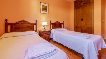 4 slaapkamers, wifi, beddengoed