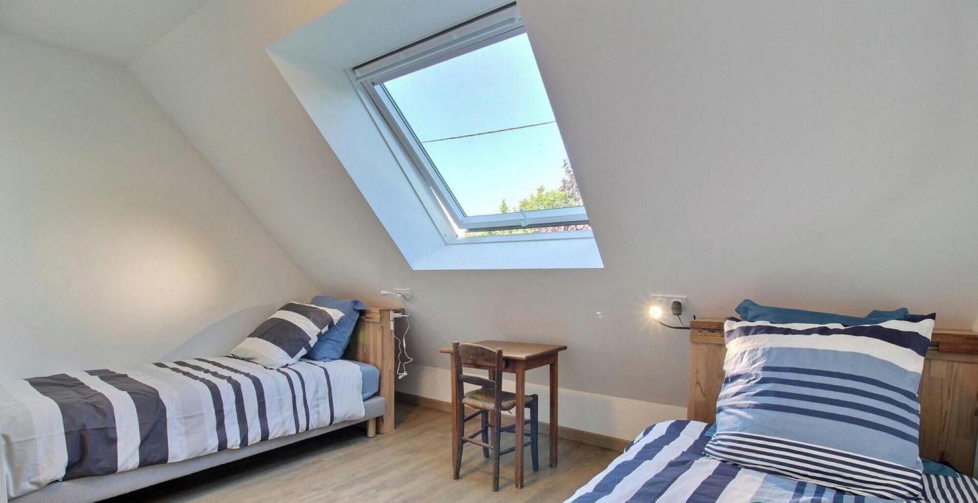 2 slaapkamers, een strijkplank/strijkijzer, gratis wifi, beddengoed