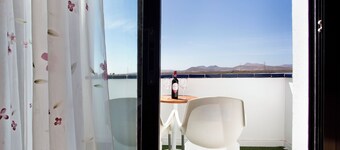 Vacation Home 'Villa Zoe' with Sea View, Shared Pool and Wi-Fi