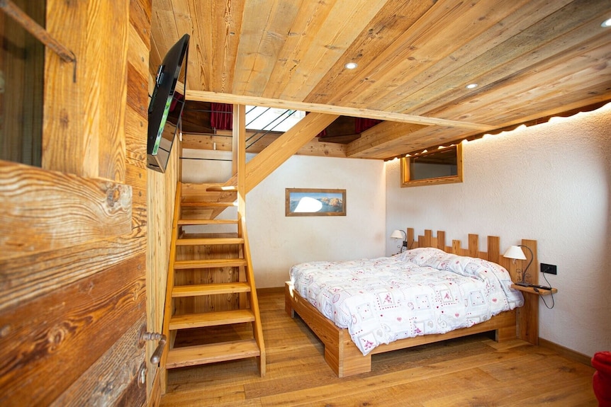 Chalet 'Casa Girod - Rascard' With Mountain View, Private Garden And Wi-fi - Gressoney-Saint-Jean
