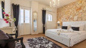 5 habitaciones, tabla de planchar con plancha y wifi gratis