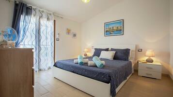 5 Schlafzimmer, Bügeleisen/Bügelbrett, kostenloses WLAN, Bettwäsche