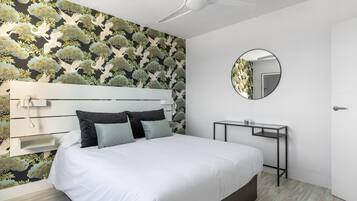 1 slaapkamer, een strijkplank/strijkijzer, gratis wifi, beddengoed