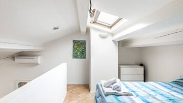 2 chambres, fer et planche Ă repasser, Wi-Fi, draps fournis