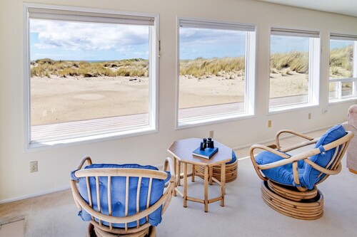 Ocean Front with Views! Bridge Views! Sandy Beach!