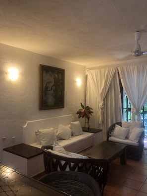 Smart TV - Condominio Marbella en Puerto Vallarta excelente ubicación (Puerto Vallarta)