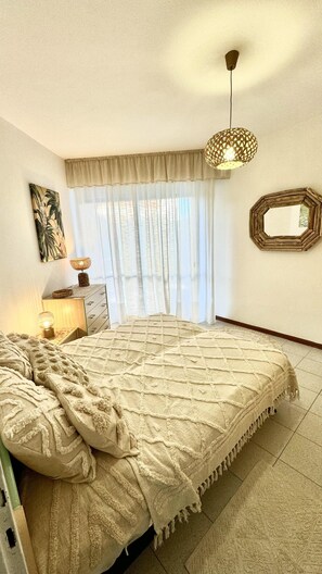 1 bedroom, WiFi, bed sheets, wheelchair access