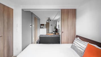 Basic Apartment | 1 bedroom, blackout drapes, iron/ironing board, free WiFi