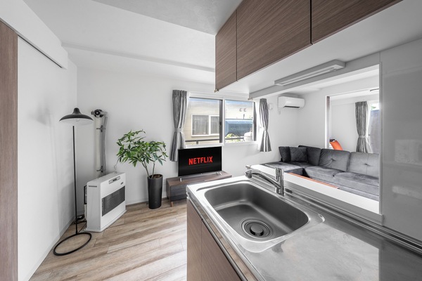 Basic Apartment | Private kitchen | Full-size fridge, microwave, stovetop, electric kettle