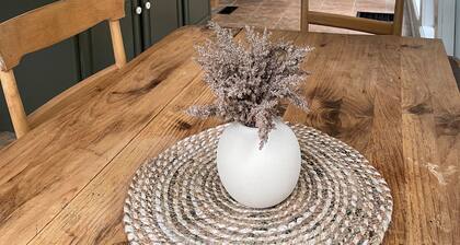 Cozy Cottage near Saratoga racetrack & SPAC