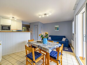 Interior - Le Nautilus by Interhome (Locmariaquer)