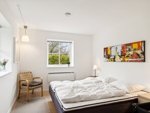 6 makuuhuonetta, internet