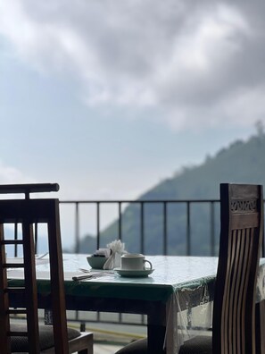 Restaurant - Hillcrest (Ella)