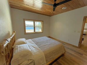 5 室のベッドルーム、WiFi