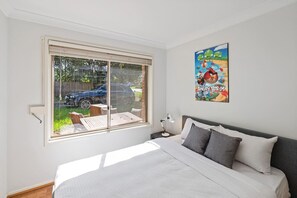 1 chambre, bureau, fer et planche à repasser, Wi-Fi gratuit