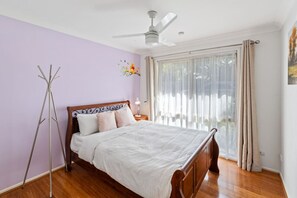 1 bedroom, desk, iron/ironing board, free WiFi