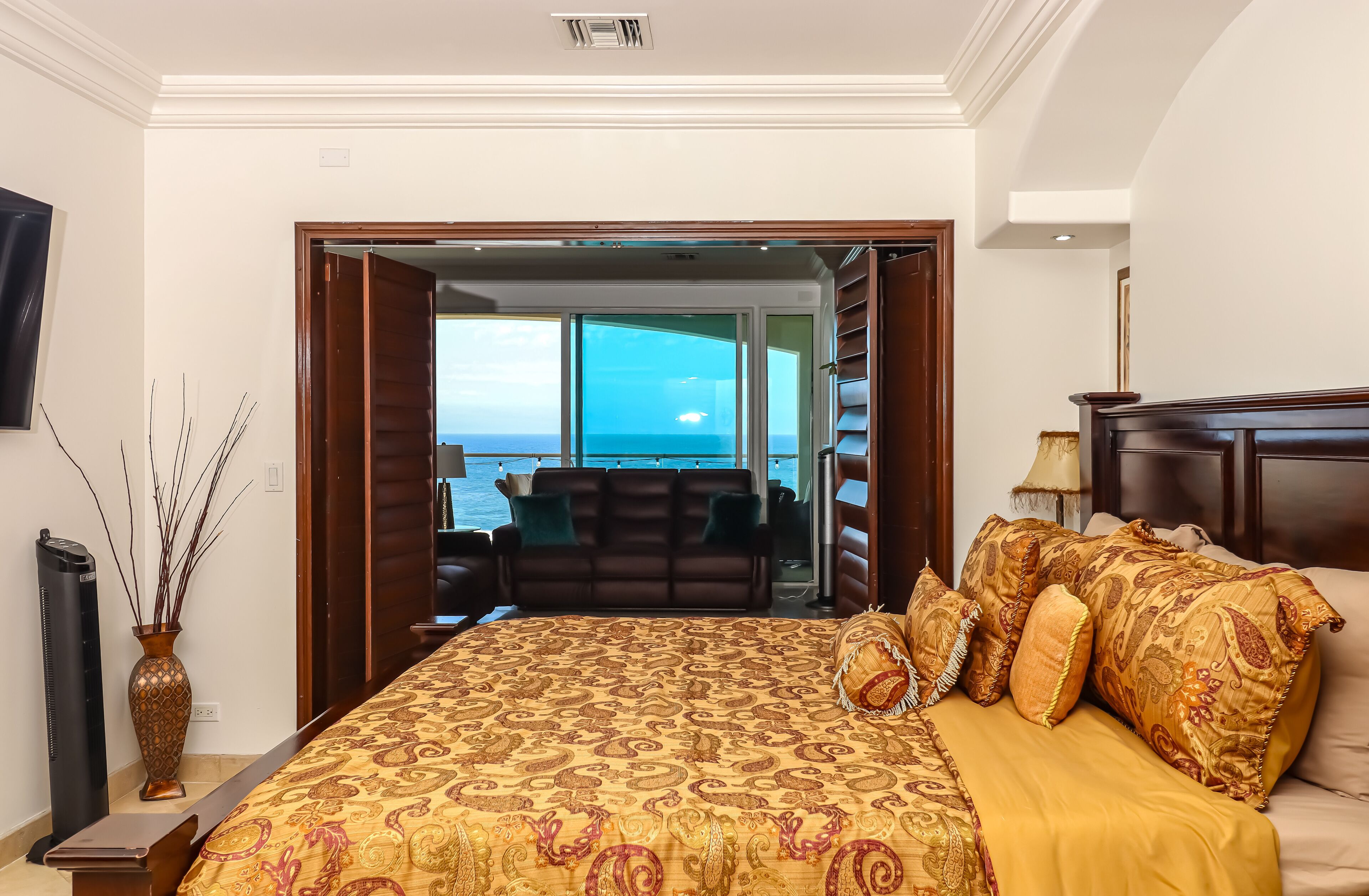 2 chambres, fer et planche à repasser, Wi-Fi, literie fournie