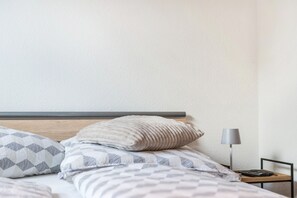 1 habitación y ropa de cama 