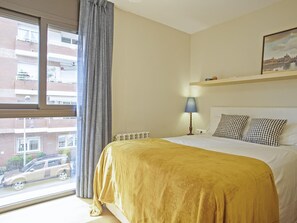 2 bedrooms, internet