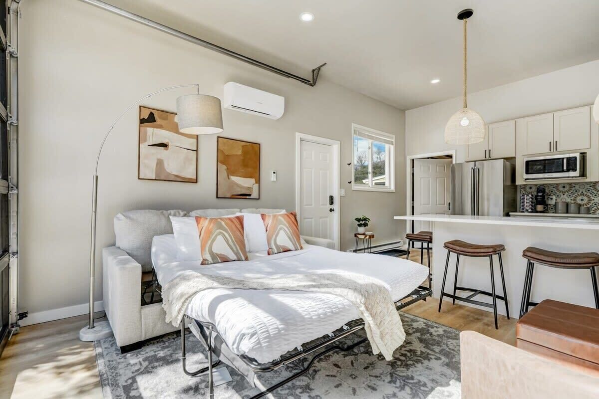 1 chambre, fer et planche à repasser, Wi-Fi, literie fournie