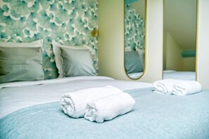 1 bedroom, iron/ironing board, travel crib, free WiFi