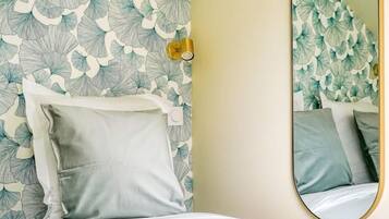 1 chambre, fer et planche à repasser, lit parapluie, Wi-Fi gratuit