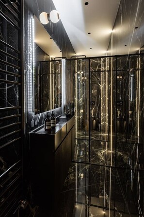 Hair dryer, towels - Luxueuse Suite # 2 Chambres # Wagram # Paris 17 (Paris)