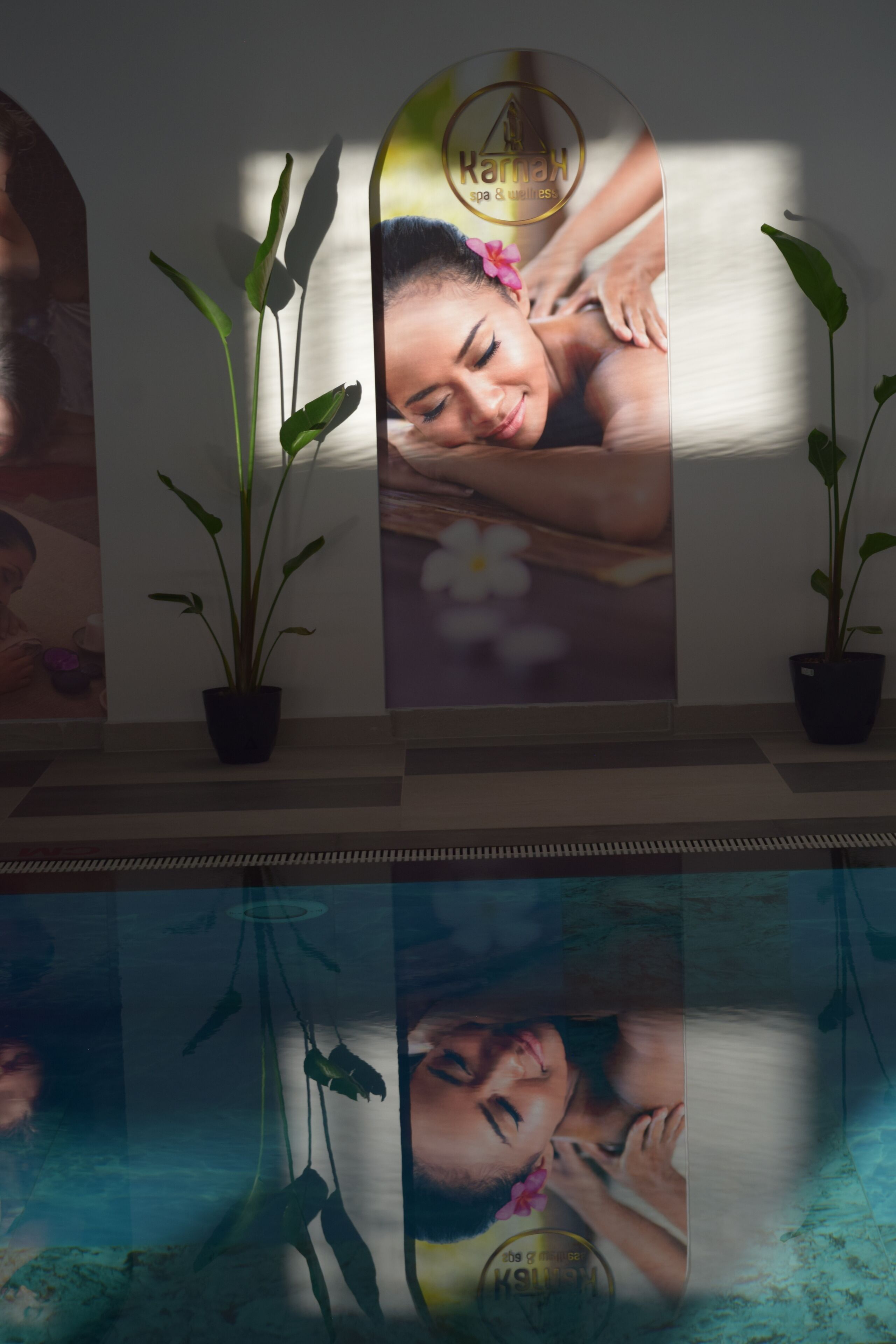 Piscina interna, piscina externa