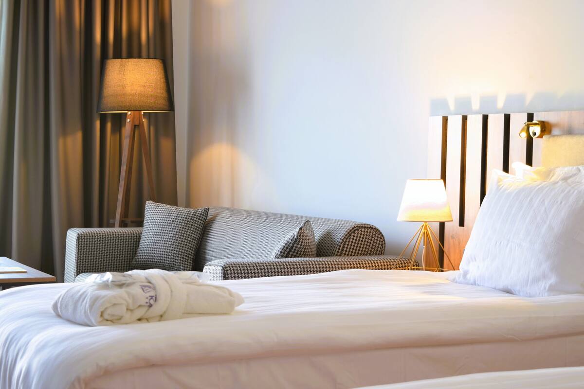 Hypo-allergenic bedding, minibar, in-room safe, laptop workspace