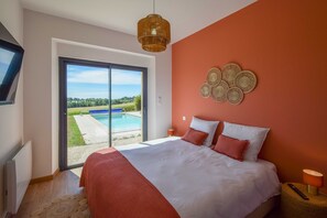 3 quartos, ferros/tábuas de passar roupa, Wi-Fi de cortesia