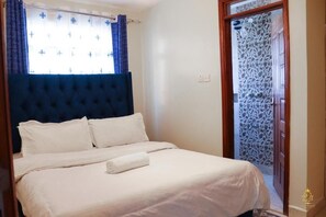 1 bedroom, WiFi, bed sheets - Sweet home's away from home  (Nairobi)