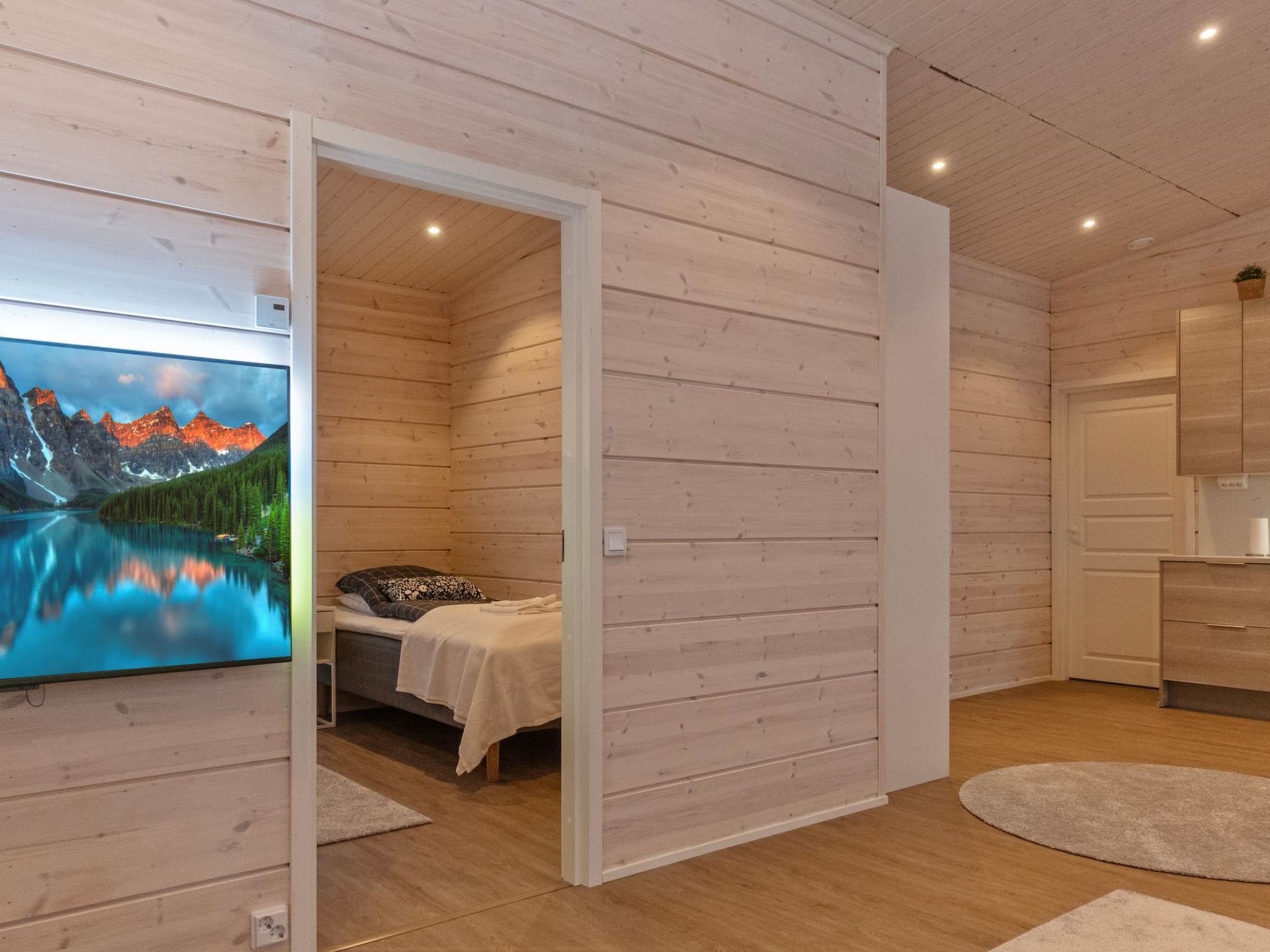 2 makuuhuonetta, internet