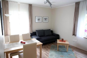 Ferienwohnung, 45 qm, 1-3 Personen-Das schöne Wohnzimmer