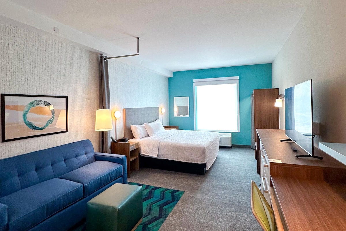 Ruang kerja komputer riba, Wi-fi percuma, cadar katil