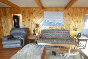 Una Smart TV, un reproductor de DVD