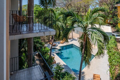 El Cometa 15, condo with Private Rooftop Terrace