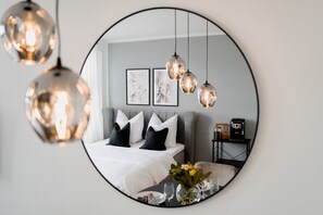 4 chambres, bureau, Wi-Fi, literie fournie