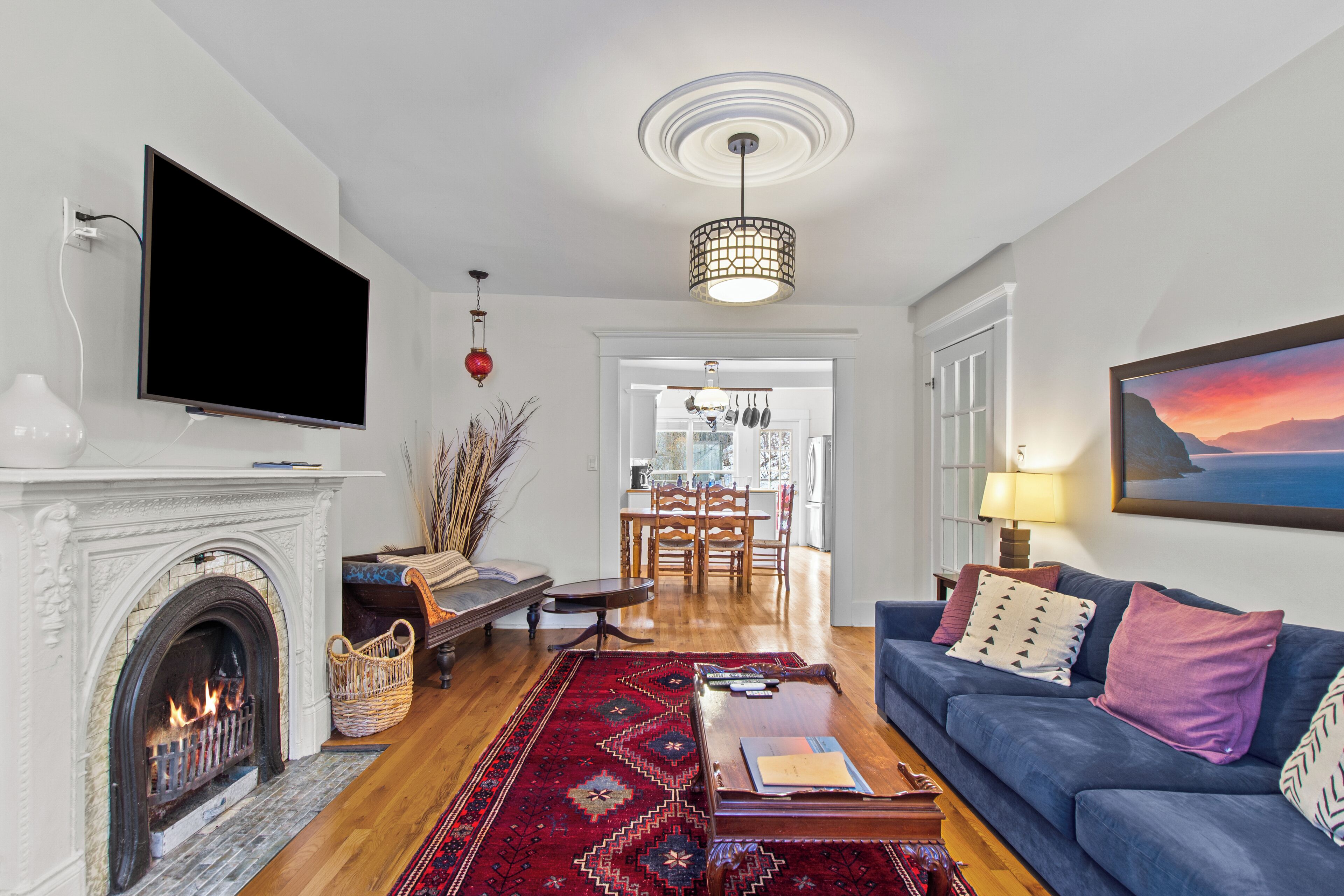 TV, fireplace, offices