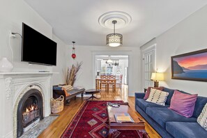 TV, peis og kontorer