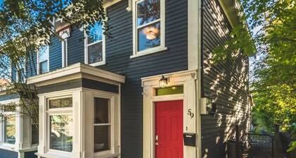 House Patrick 4Bd Loft Style Parking