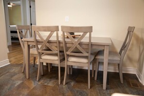 Dining - Private Canal Access Cottage with Game Room (Waterloo)
