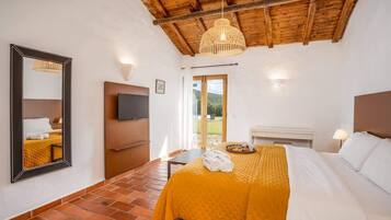 4 camere, ferro/asse da stiro, Wi-Fi, lenzuola