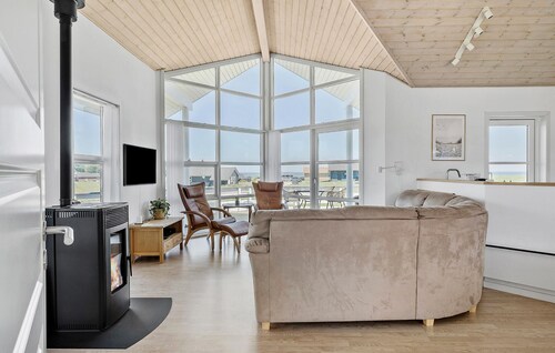 Amazing home in Nordborg with WiFi