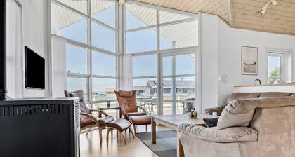 Amazing home in Nordborg with WiFi