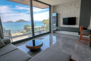 Apartamento familiar | Ropa de cama de alta calidad y escritorio