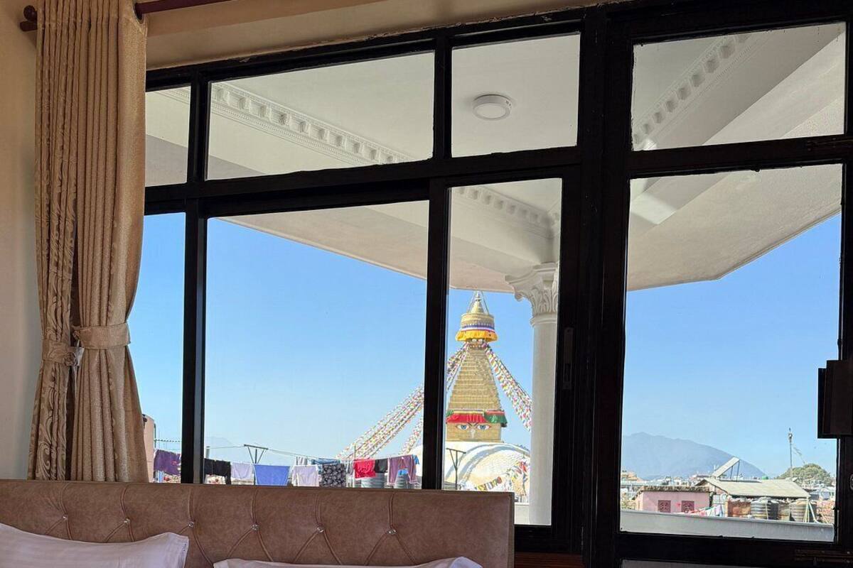 Deluxe Room, Balcony, City View